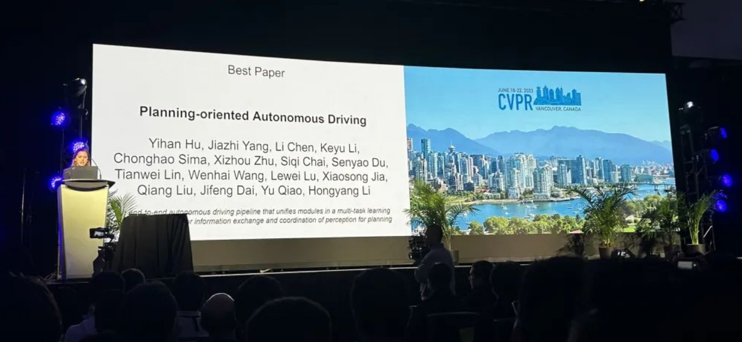 (UniAD)Planning-oriented Autonomous Driving